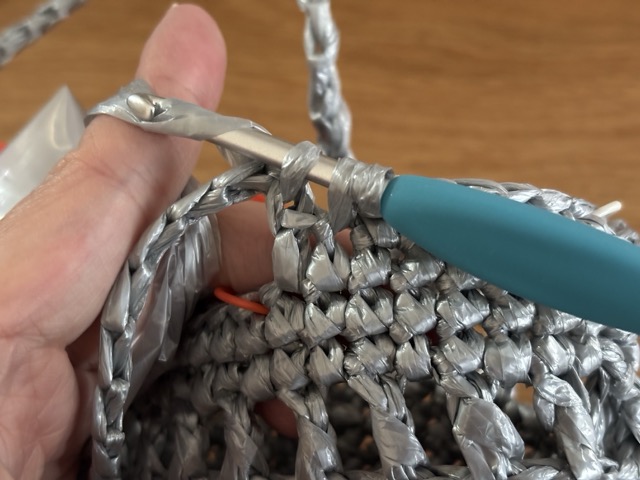 こま編みの２目一度